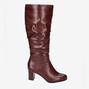 8W burgundy easy street Tamara block heels boots